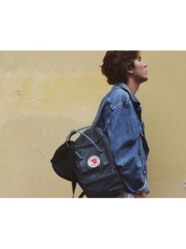 Fjallraven Kanken –  Graphite